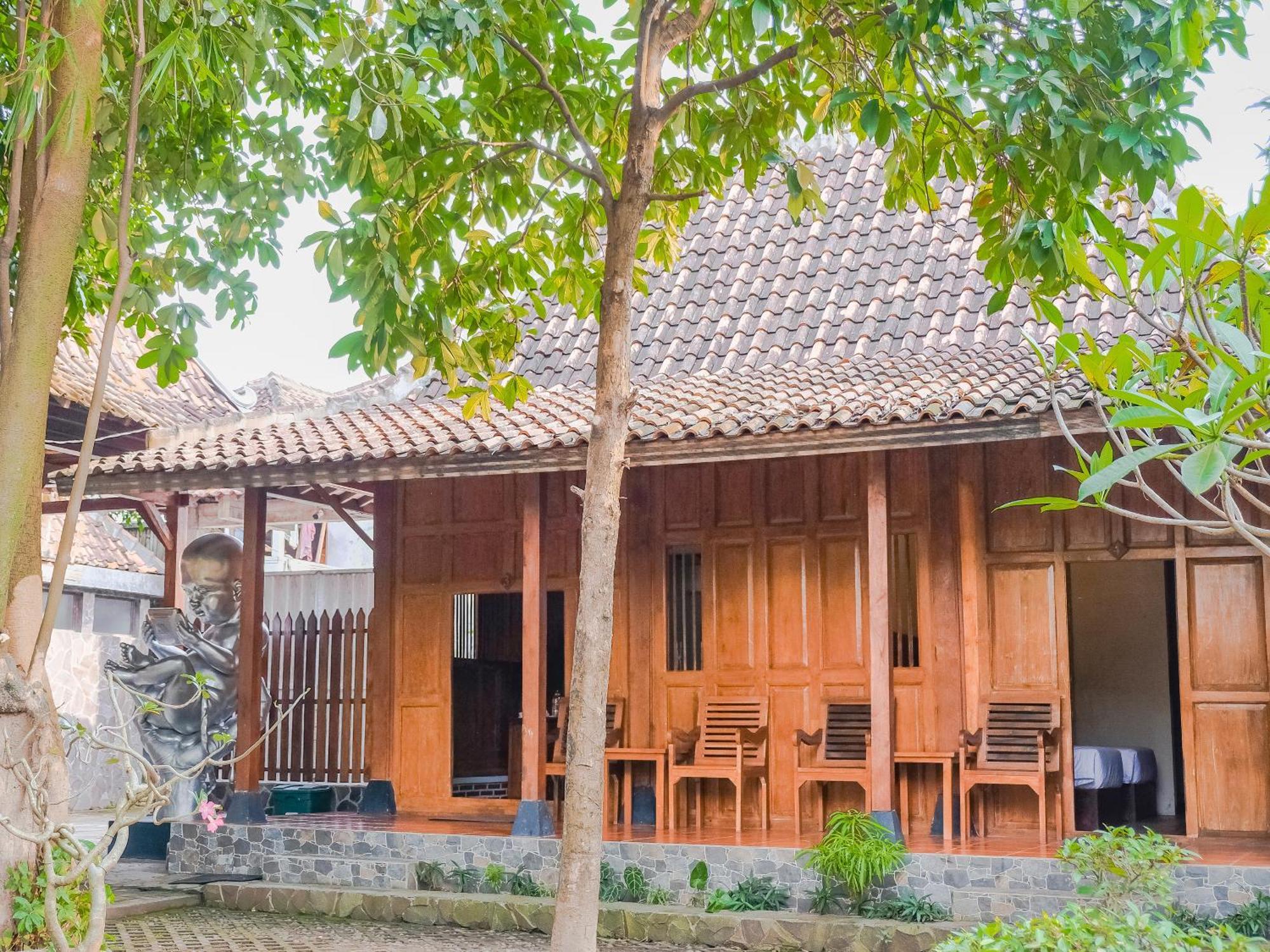 Pendhapa Art Space - Pas Limasan Homestay Prawirotaman Екстер'єр фото
